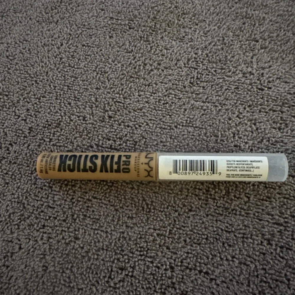 NYX Pro Fix Stick 11 Cinnamon Correcting Concealer